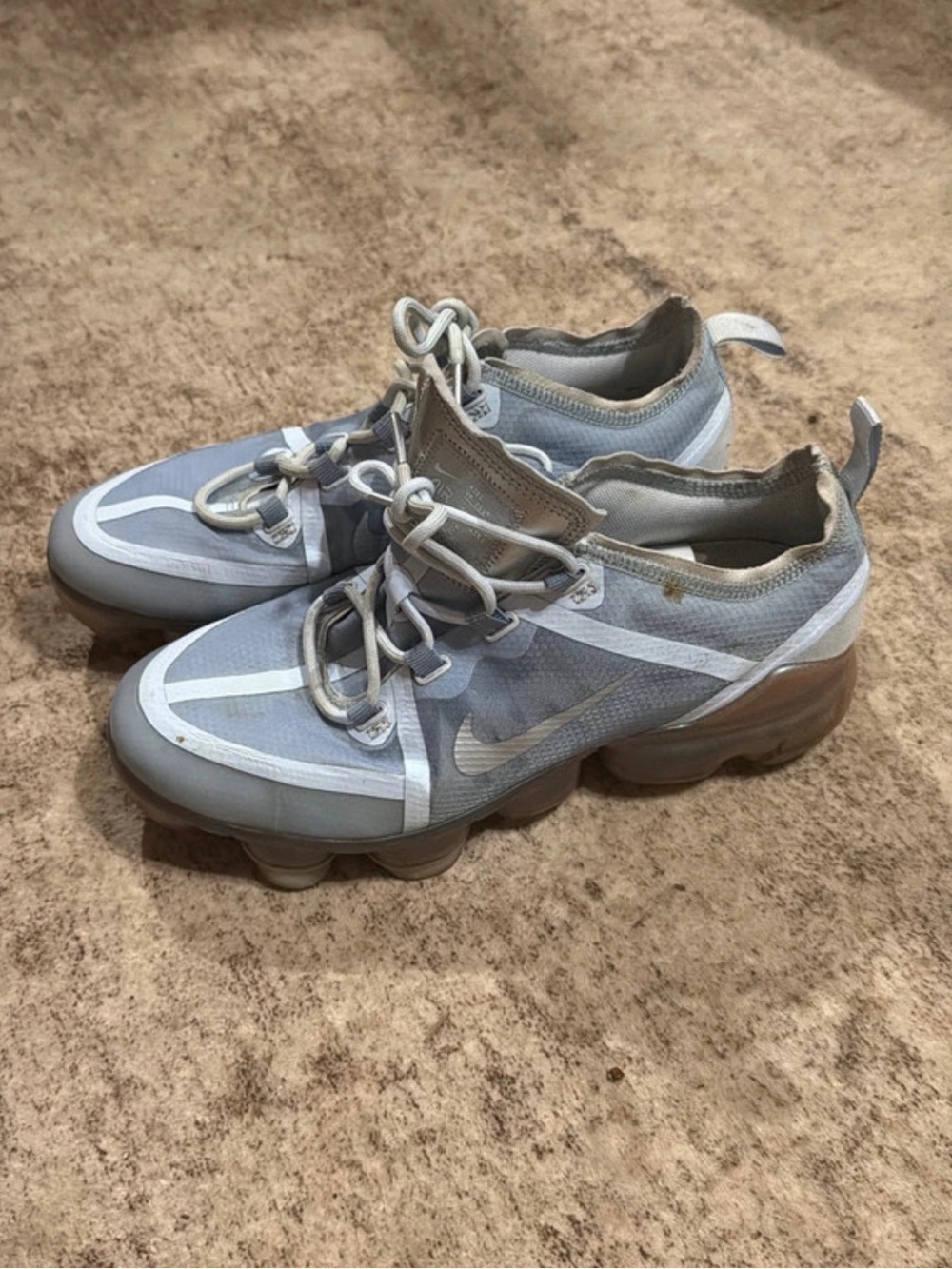 Nike Women's Light Blue and Gray Vapormax-Style Sneakers